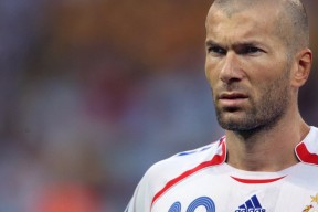 abg欧博官网-梅西王者归来！首秀惊艳全场，FPX观众沸腾欢呼